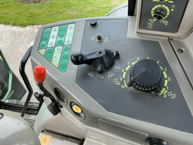 1998 fendt favorit 916 vierwielaangedreven landbouwtractor - afbeelding 27 van  44
