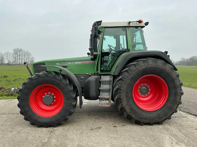 1998 fendt favorit 916 vierwielaangedreven landbouwtractor - afbeelding 40 van  44