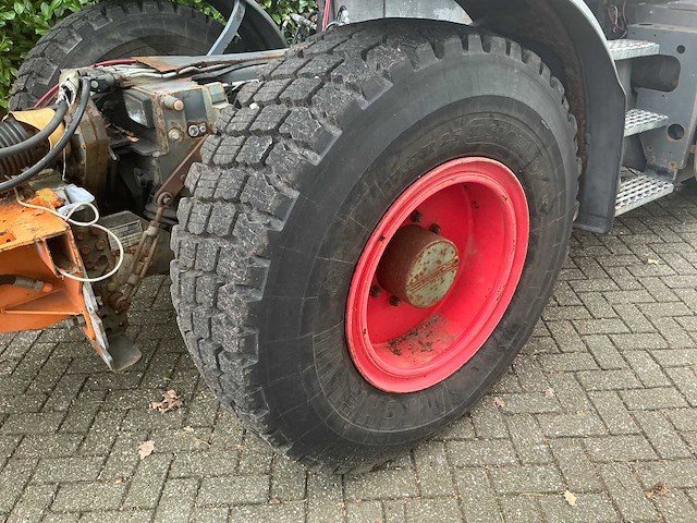 1998 fendt xylon 524 vierwielaangedreven landbouwtractor met mulag fme 500 klepelmaaier - afbeelding 5 van  58