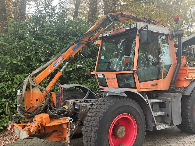 1998 fendt xylon 524 vierwielaangedreven landbouwtractor met mulag fme 500 klepelmaaier - afbeelding 9 van  58
