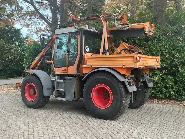 1998 fendt xylon 524 vierwielaangedreven landbouwtractor met mulag fme 500 klepelmaaier - afbeelding 16 van  58