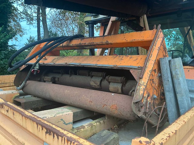 1998 fendt xylon 524 vierwielaangedreven landbouwtractor met mulag fme 500 klepelmaaier - afbeelding 25 van  58