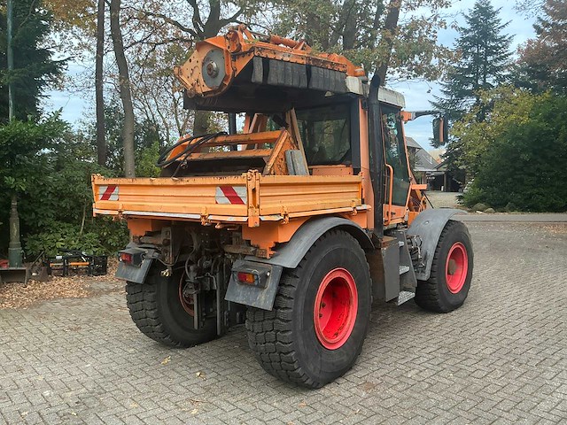 1998 fendt xylon 524 vierwielaangedreven landbouwtractor met mulag fme 500 klepelmaaier - afbeelding 26 van  58