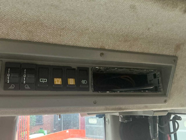 1998 fendt xylon 524 vierwielaangedreven landbouwtractor met mulag fme 500 klepelmaaier - afbeelding 46 van  58