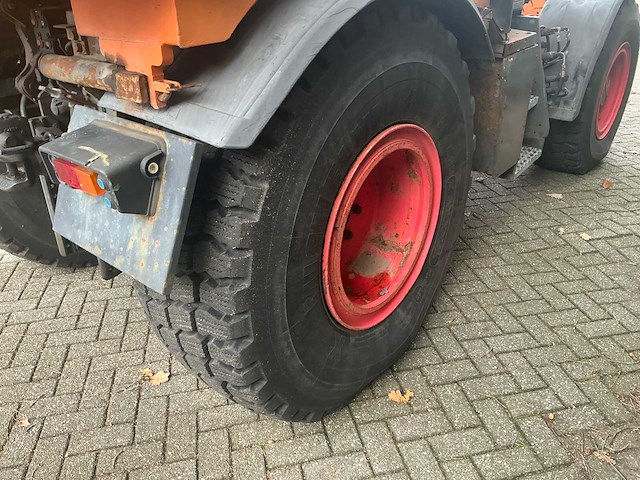 1998 fendt xylon 524 vierwielaangedreven landbouwtractor met mulag fme 500 klepelmaaier - afbeelding 13 van  58