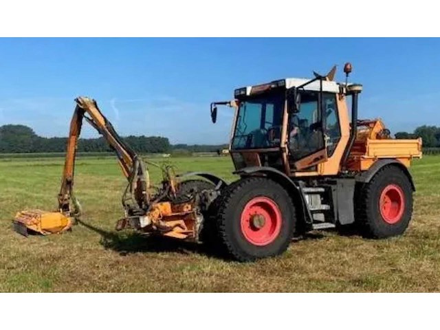 1998 fendt xylon 524 vierwielaangedreven landbouwtractor met mulag fme 500 klepelmaaier - afbeelding 12 van  58
