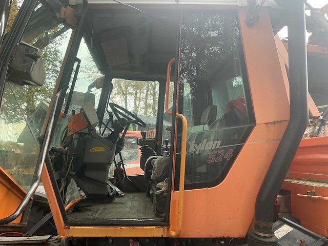 1998 fendt xylon 524 vierwielaangedreven landbouwtractor met mulag fme 500 klepelmaaier - afbeelding 33 van  58