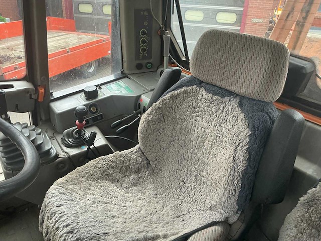 1998 fendt xylon 524 vierwielaangedreven landbouwtractor met mulag fme 500 klepelmaaier - afbeelding 35 van  58