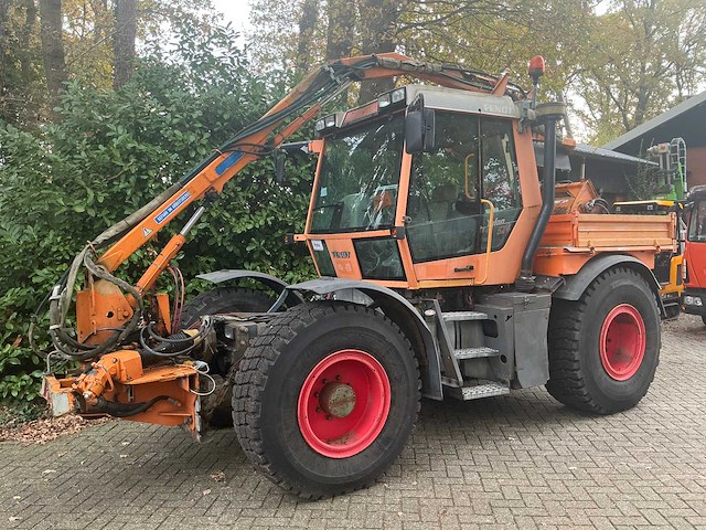 1998 fendt xylon 524 vierwielaangedreven landbouwtractor met mulag fme 500 klepelmaaier - afbeelding 55 van  58