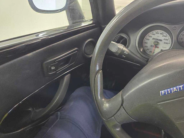 1998 fiat barchetta 1.8-16v - afbeelding 3 van  17