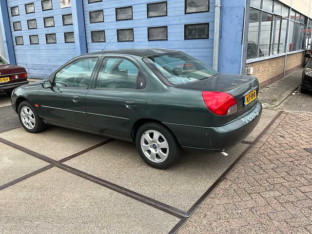 1998 ford mondeo ghia automaat personenauto - afbeelding 7 van  13