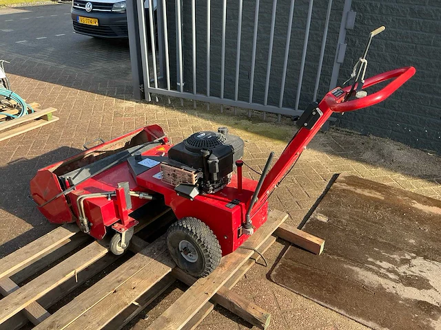 1998 gs 0750 veegmachine - afbeelding 8 van  13