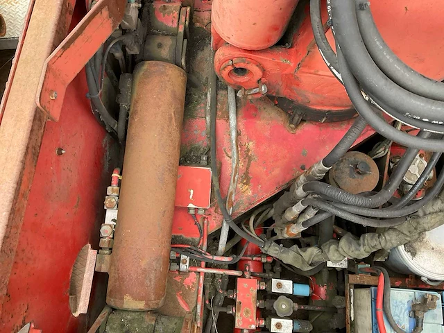 1998 hiab r300-s3 telescopische hijskraan - afbeelding 2 van  24