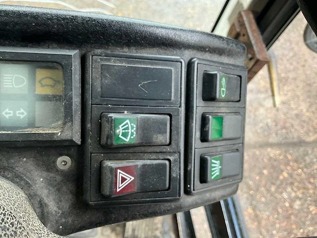 1998 hofmans hmf zelfrijdende veegmachine - afbeelding 7 van  49