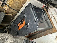 1998 hofmans hmf zelfrijdende veegmachine - afbeelding 35 van  49