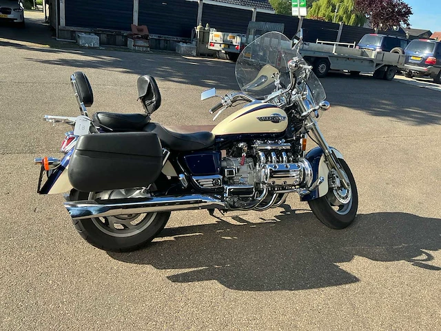 1998 honda chopper valkyrie 1500 motorfiets - afbeelding 16 van  20