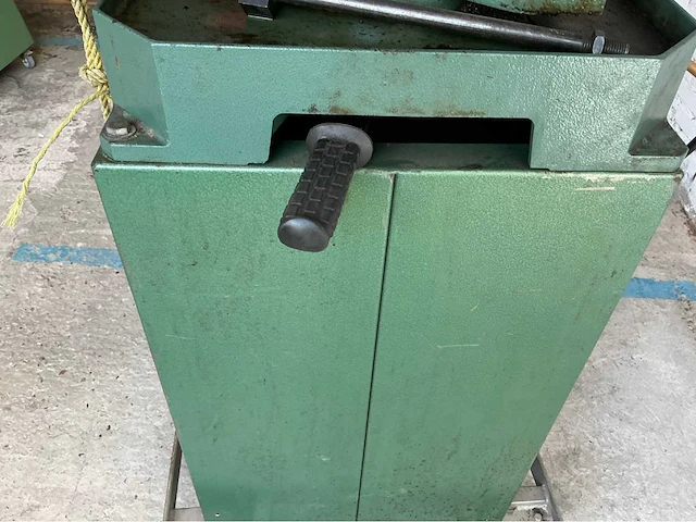 1998 huvema afkortzaagmachine metaal - afbeelding 4 van  18