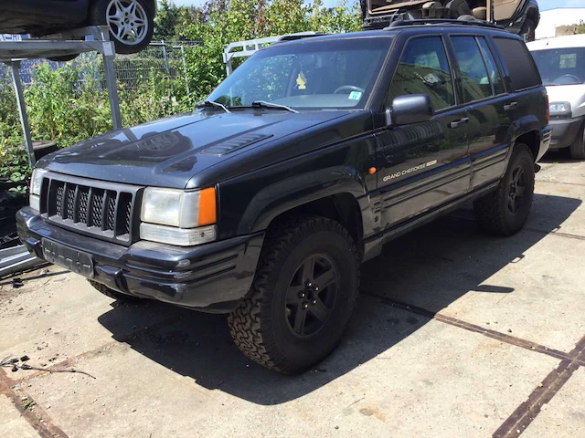 1998 jeep grand cherokee 5,9 personenauto - afbeelding 1 van  25