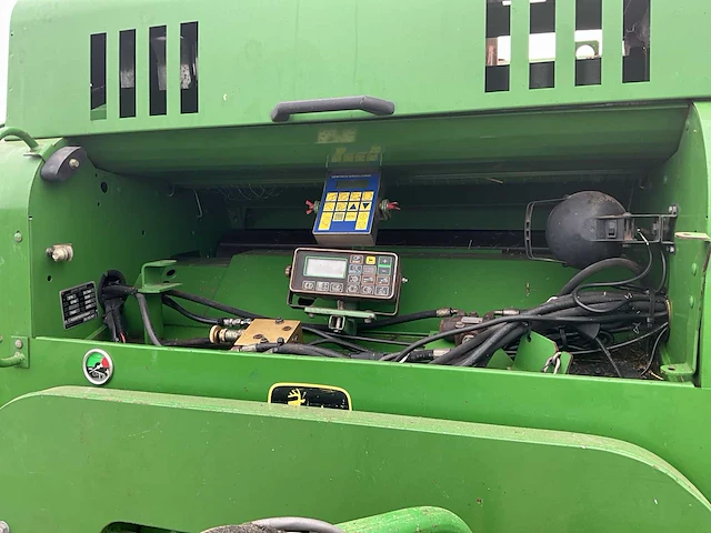1998 john deere 575 perswikkelcombinatie - afbeelding 5 van  37
