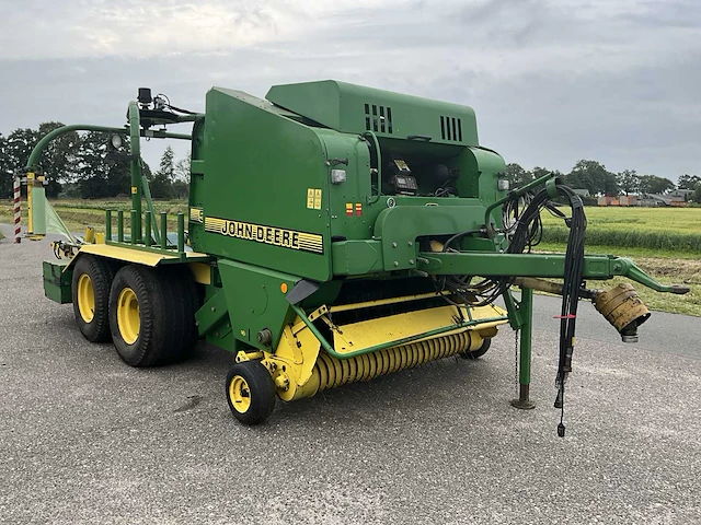 1998 john deere 575 perswikkelcombinatie - afbeelding 23 van  37