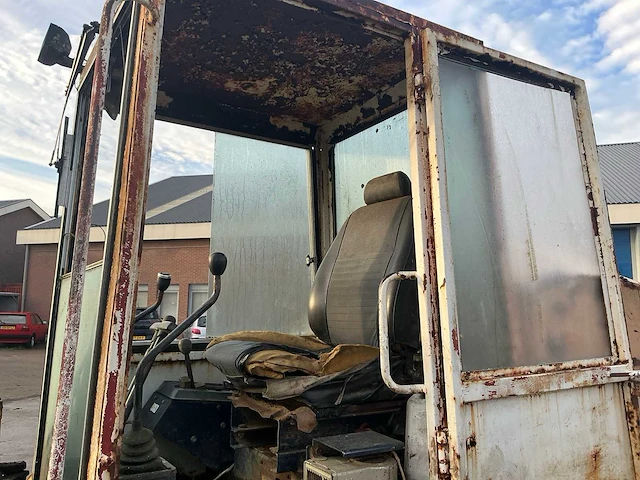 1998 komatsu pc30-5 minigraafmachine - afbeelding 20 van  37