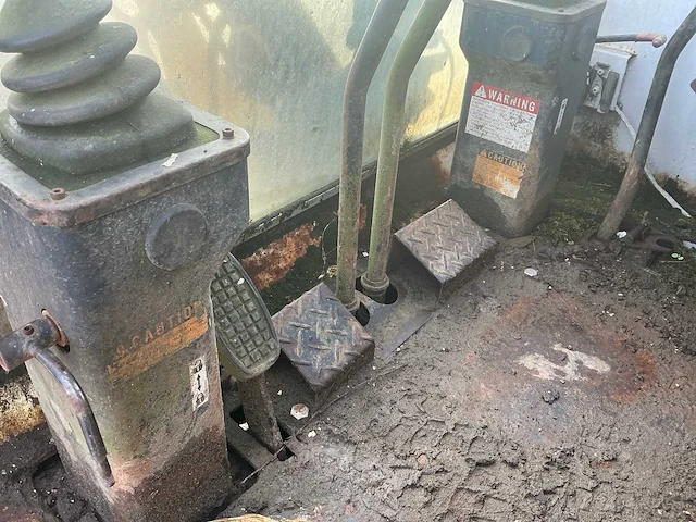 1998 komatsu pc30-5 minigraafmachine - afbeelding 27 van  37