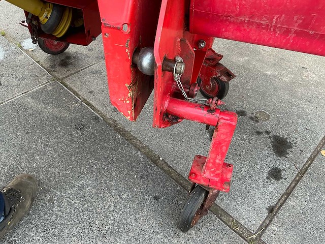 1998 kuhn alpha 1141 kunstmeststrooier - afbeelding 11 van  13