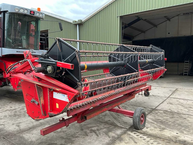 1998 massey ferguson mf30 maaidorser - afbeelding 9 van  64