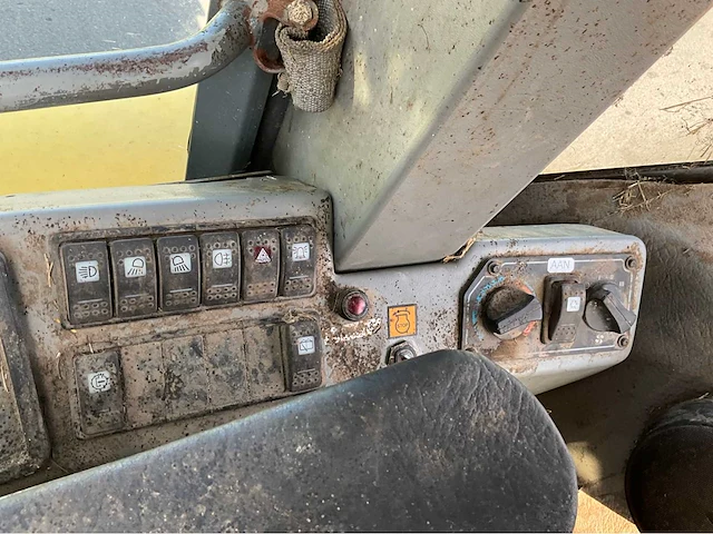 1998 matbro tr250 wielader / shovel - afbeelding 21 van  28