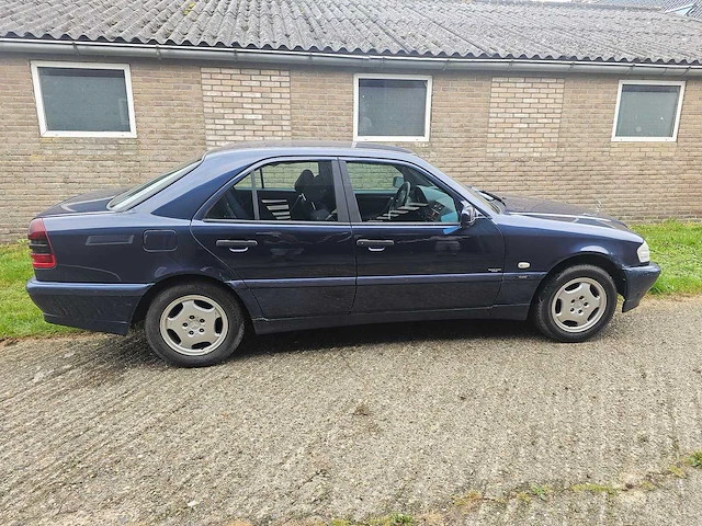 1998 mercedes-benz c180 classic - afbeelding 22 van  27