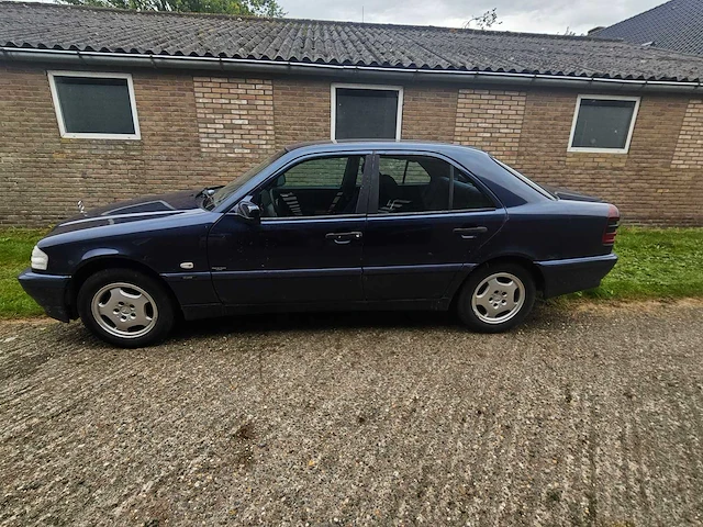 1998 mercedes-benz c180 classic - afbeelding 24 van  27