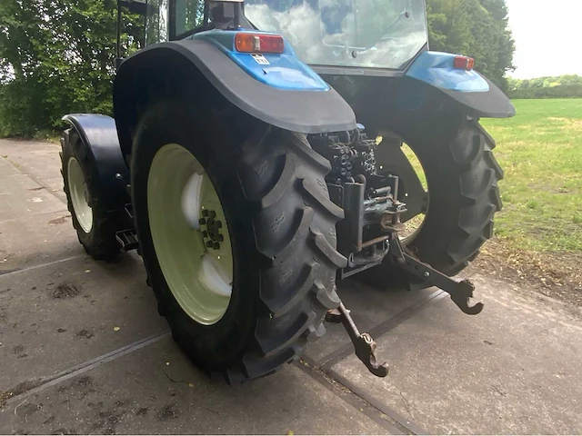 1998 new holland ts-100 vierwielaangedreven landbouwtractor - afbeelding 8 van  29