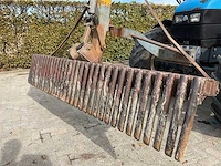 1998 new holland ts100 vierwielaangedreven landbouwtractor met bos maaiarm - afbeelding 24 van  52
