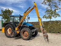 1998 new holland ts100 vierwielaangedreven landbouwtractor met bos maaiarm - afbeelding 45 van  52