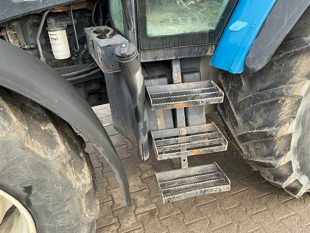 1998 new holland ts110 vierwielaangedreven landbouwtractor - afbeelding 4 van  36