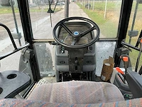 1998 new holland ts110 vierwielaangedreven landbouwtractor - afbeelding 15 van  36