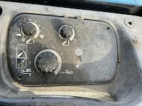 1998 new holland ts110 vierwielaangedreven landbouwtractor - afbeelding 22 van  36