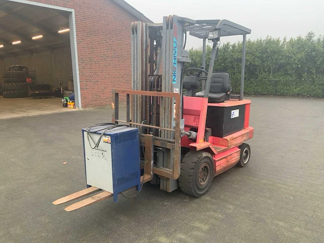 1998 nichiyu fb25pn vorkheftruck - afbeelding 17 van  24