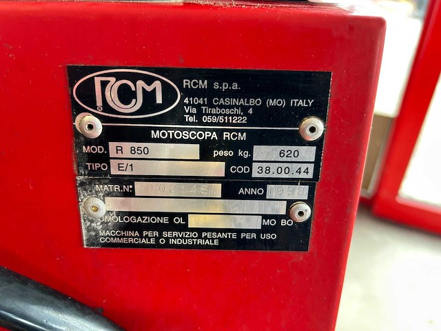 1998 rcm r850 zelfrijdende veegmachine - afbeelding 9 van  14