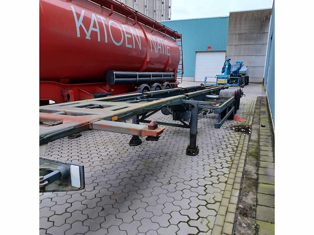 1998 renders rmog 12 27cc container chassis 40” (75140-201) - afbeelding 1 van  10