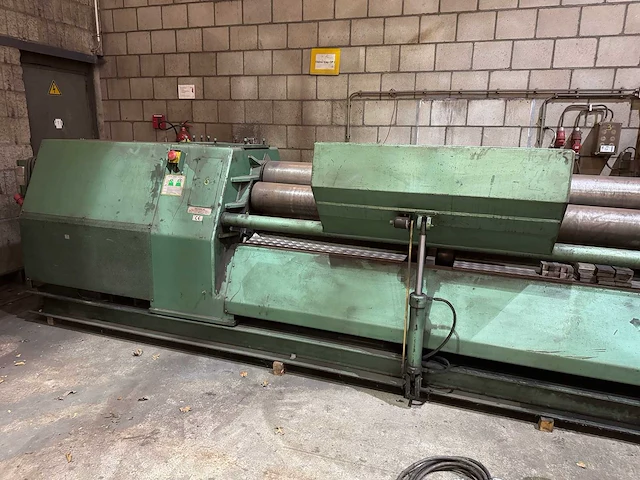 1998 roundo ps-255 plaatwals 2500x8 v.v. hoogte- en zijaanslag - afbeelding 3 van  11