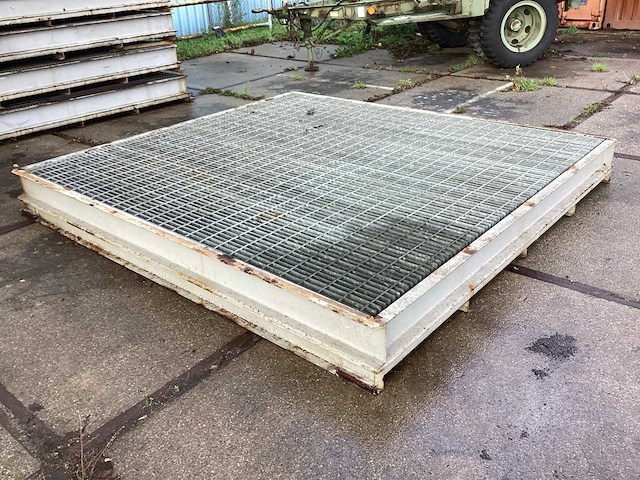 1998 safety storage 7ss olie opvangbak - afbeelding 2 van  6