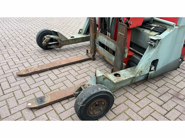 1998 structural lifter fe1x3 4-w meeneemheftruck - afbeelding 3 van  7