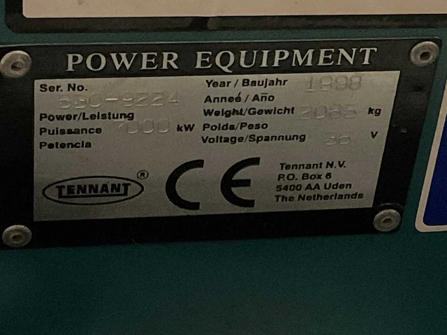 1998 tennant 530e veegmachine - afbeelding 17 van  24