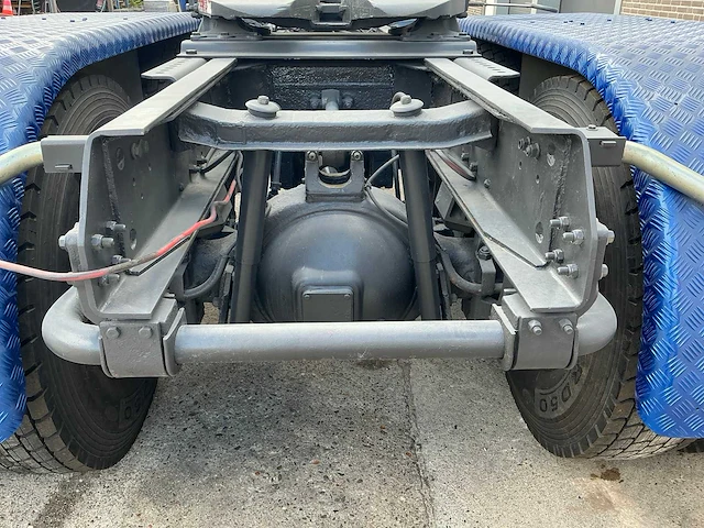 1998 torpedo scania 144g v8 vrachtwagen - afbeelding 4 van  39