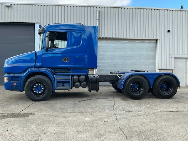 1998 torpedo scania 144g v8 vrachtwagen - afbeelding 12 van  39