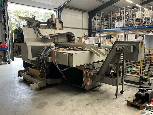 1998 unisign uniport 4 freesmachine - afbeelding 12 van  16