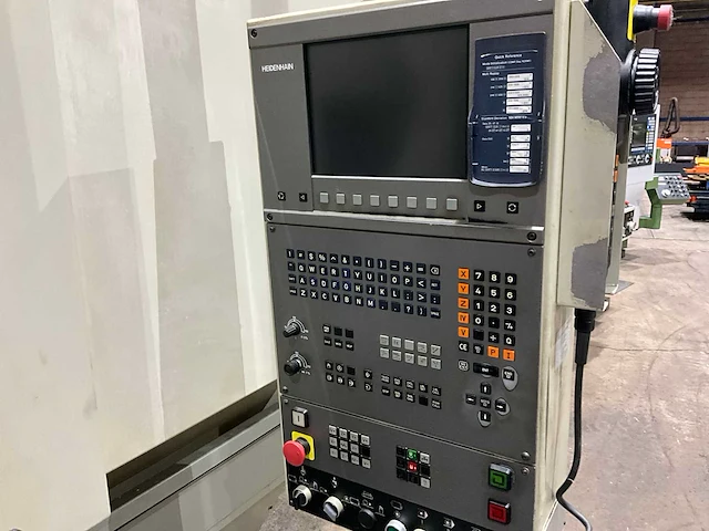 1998 unisign univers 4 cnc bewerkingscentrum - afbeelding 8 van  20