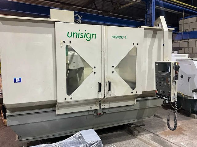 1998 unisign univers 4 cnc bewerkingscentrum - afbeelding 13 van  20
