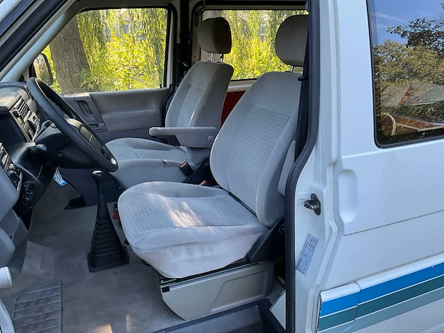 1998 volkswagen tdi syncro 4x4 kampeerbus, s-215-pn - afbeelding 9 van  37